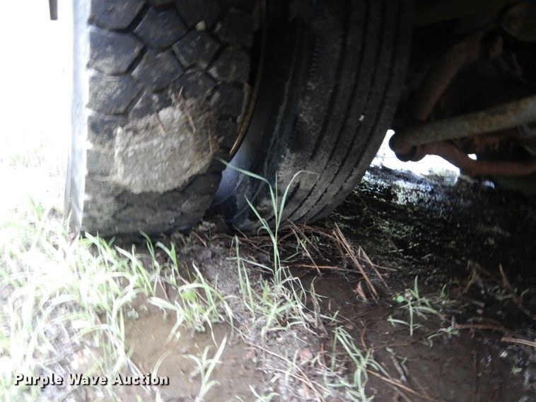 image for item DH5545 2008 Chevrolet C4500  shuttle bus