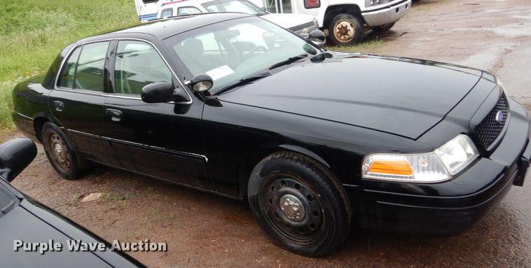 image for item DH5547 2009 Ford Crown Victoria Police Interceptor