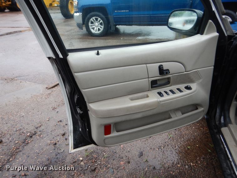 image for item DH5547 2009 Ford Crown Victoria Police Interceptor