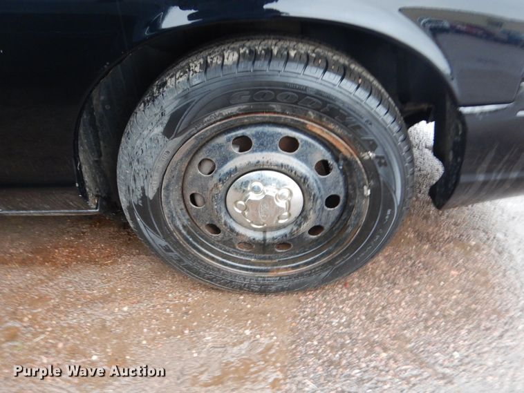 image for item DH5547 2009 Ford Crown Victoria Police Interceptor