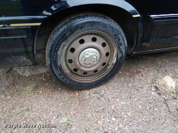 image for item DH5547 2009 Ford Crown Victoria Police Interceptor