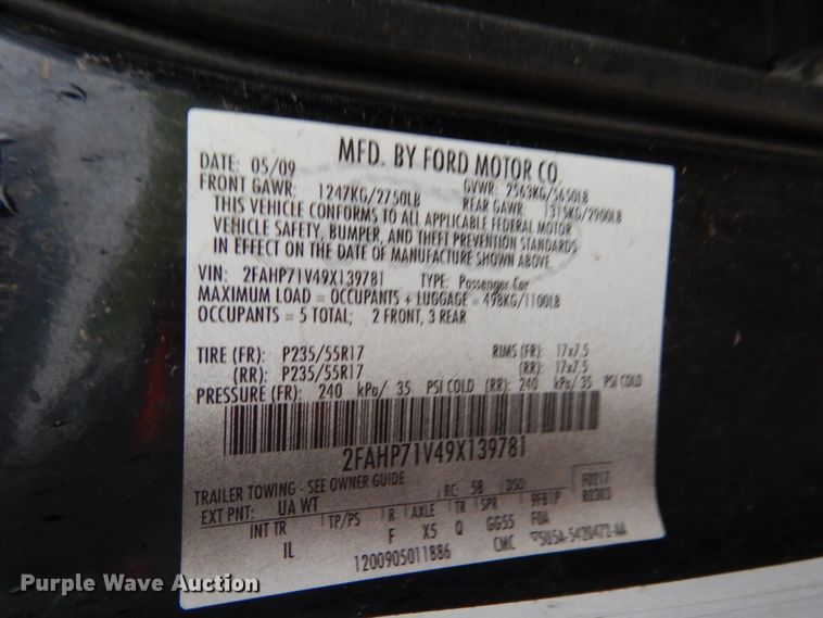 image for item DH5547 2009 Ford Crown Victoria Police Interceptor