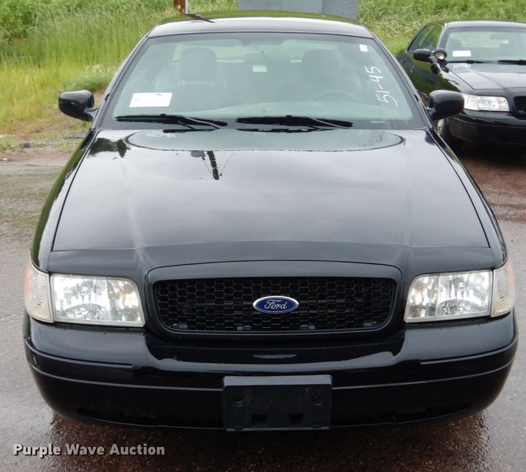 image for item DH5548 2010 Ford Crown Victoria Police Interceptor