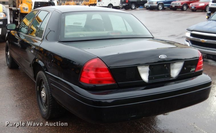 image for item DH5548 2010 Ford Crown Victoria Police Interceptor