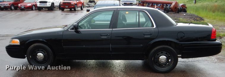 image for item DH5548 2010 Ford Crown Victoria Police Interceptor