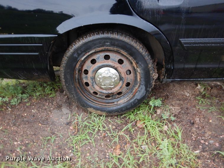 image for item DH5548 2010 Ford Crown Victoria Police Interceptor