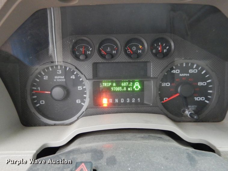 image for item DH5549 2009 Ford F550 Super Duty  flatbed truck with crane