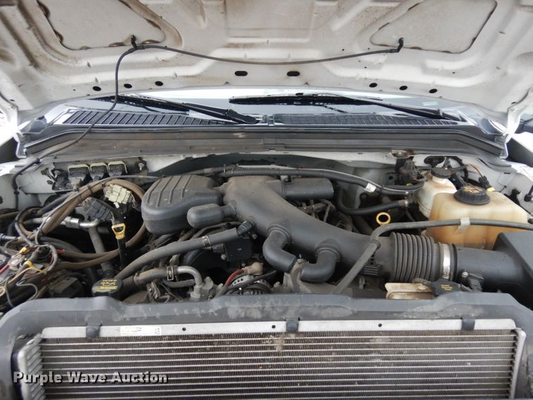 image for item DH5549 2009 Ford F550 Super Duty  flatbed truck with crane