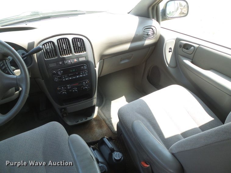 image for item DD0434 2003 Dodge Grand Caravan Sport  van