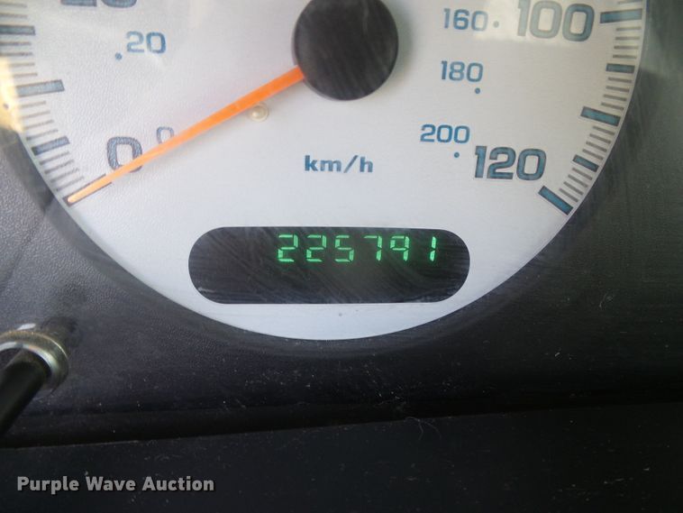 image for item DD0434 2003 Dodge Grand Caravan Sport  van