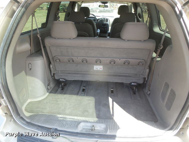 image for item DD0434 2003 Dodge Grand Caravan Sport  van