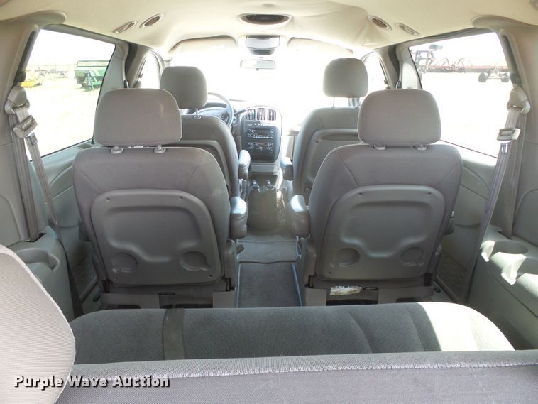 image for item DD0434 2003 Dodge Grand Caravan Sport  van