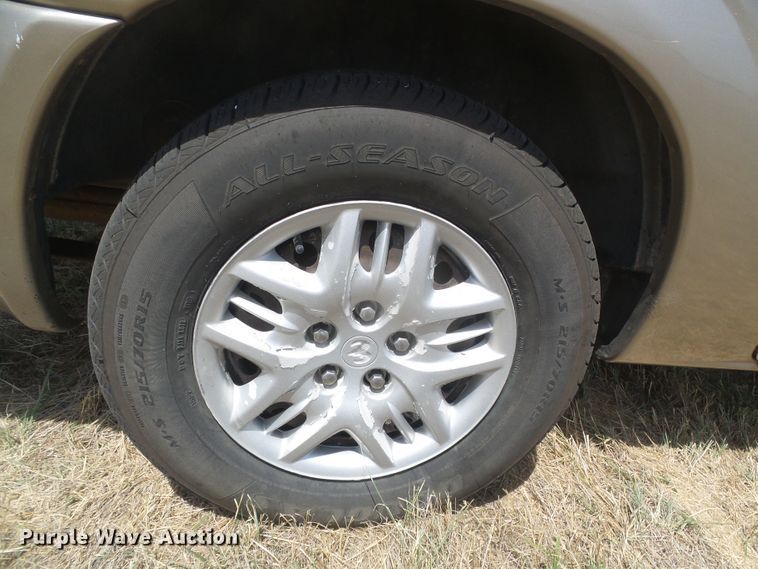 image for item DD0434 2003 Dodge Grand Caravan Sport  van