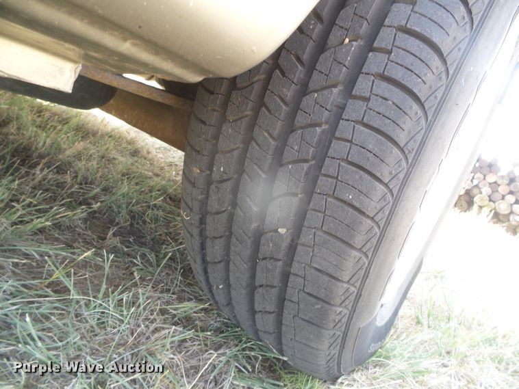 image for item DD0434 2003 Dodge Grand Caravan Sport  van