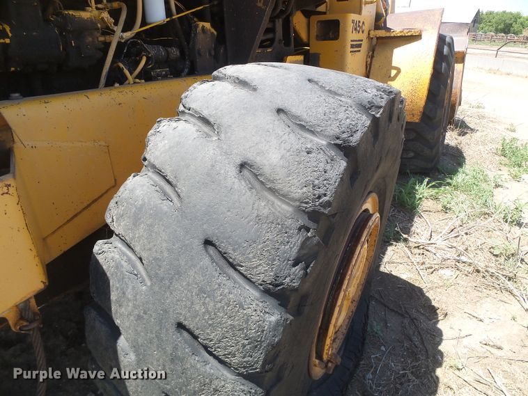 image for item DD0435 Fiat-Allis 745C  wheel loader