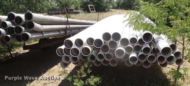 image for item DD0437 Approximately 77 irrigation pipes