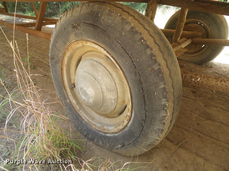 image for item DD0437 Approximately 77 irrigation pipes