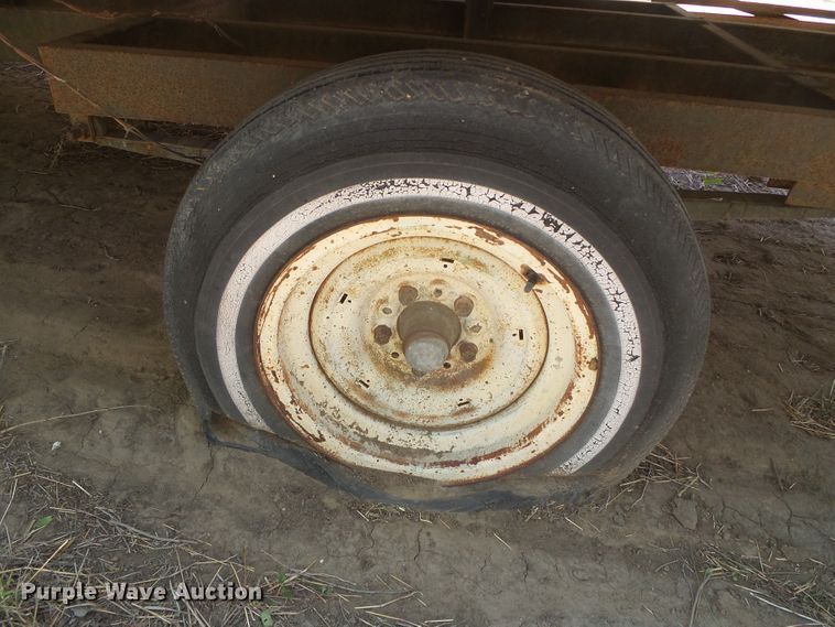 image for item DD0437 Approximately 77 irrigation pipes