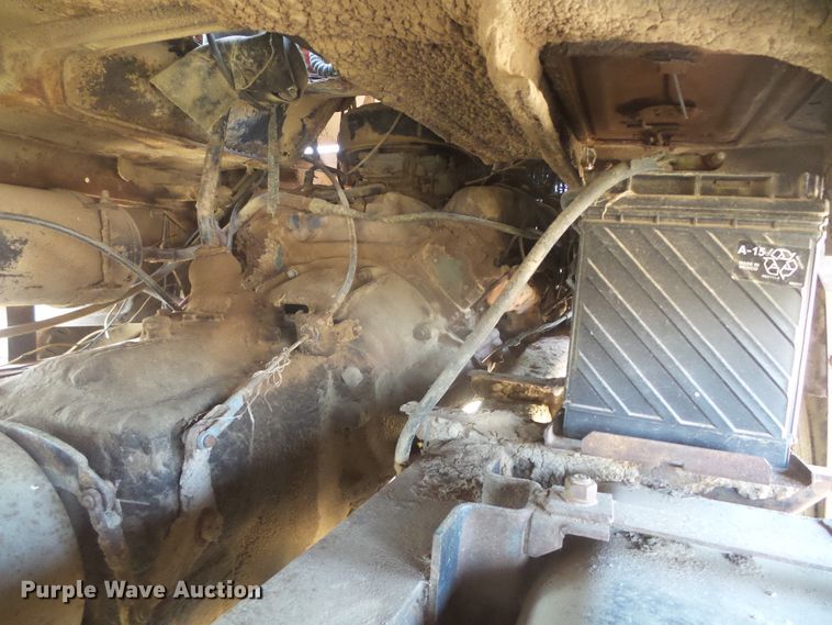 image for item DD0438 1964 Ford N750  dump flatbed truck