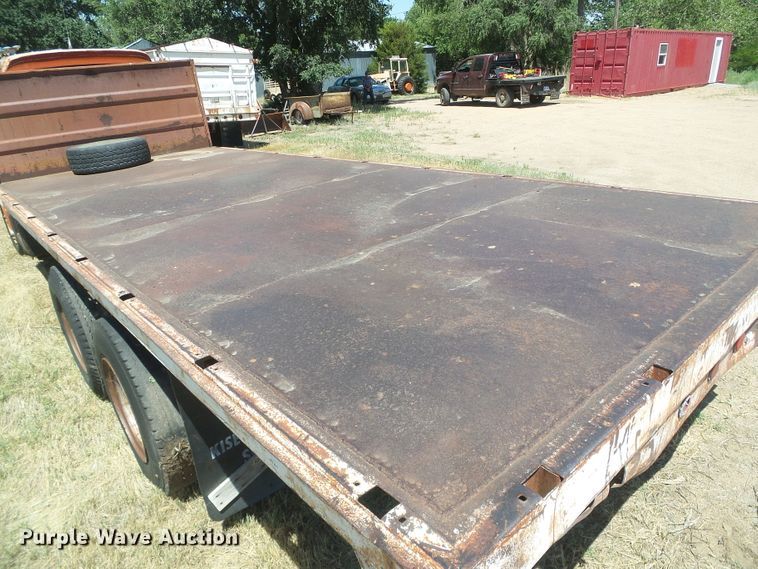 image for item DD0438 1964 Ford N750  dump flatbed truck