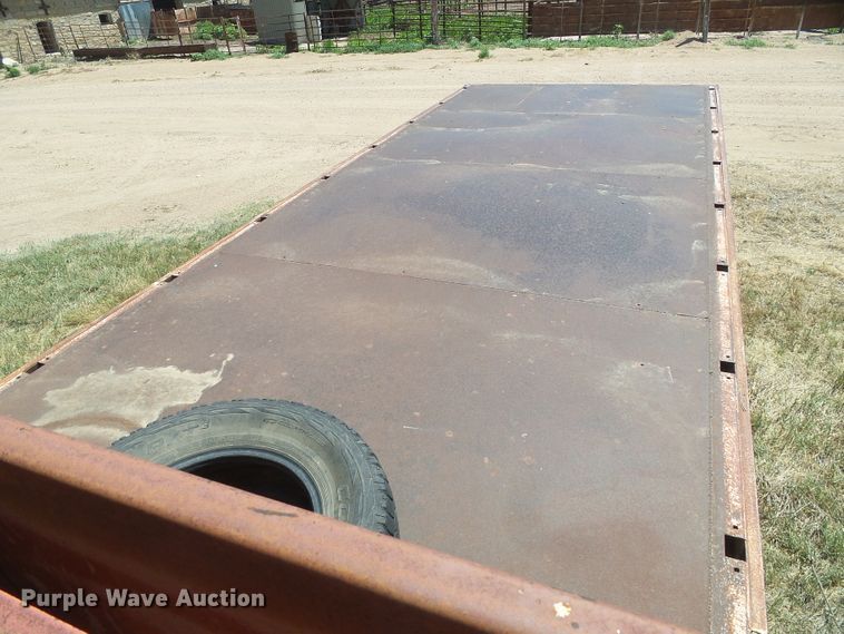 image for item DD0438 1964 Ford N750  dump flatbed truck