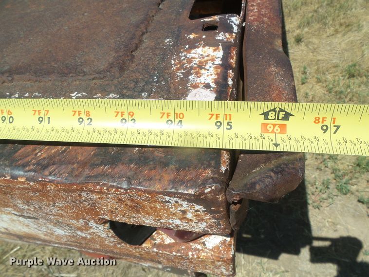 image for item DD0438 1964 Ford N750  dump flatbed truck