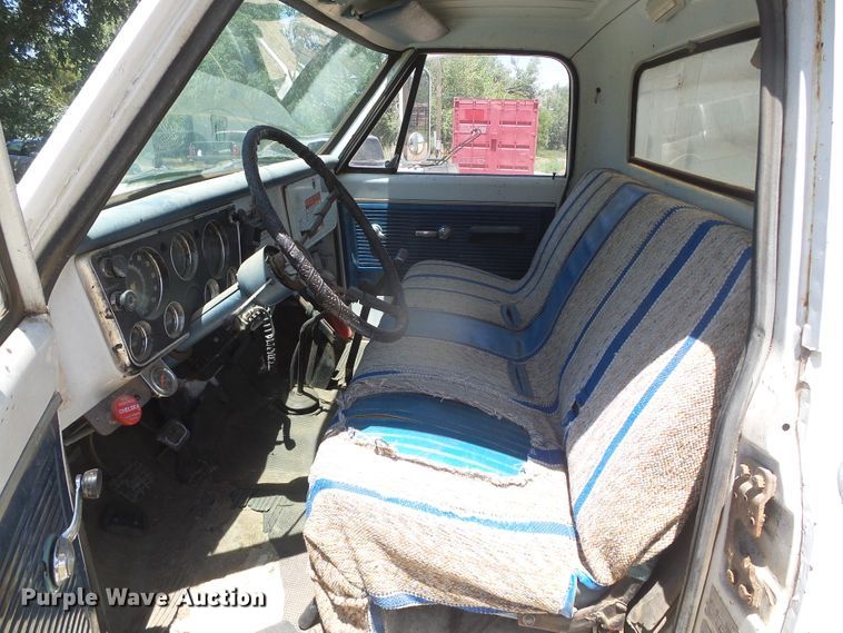 image for item DD0439 1968 Chevrolet 50  grain truck