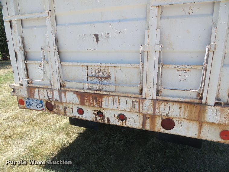 image for item DD0439 1968 Chevrolet 50  grain truck