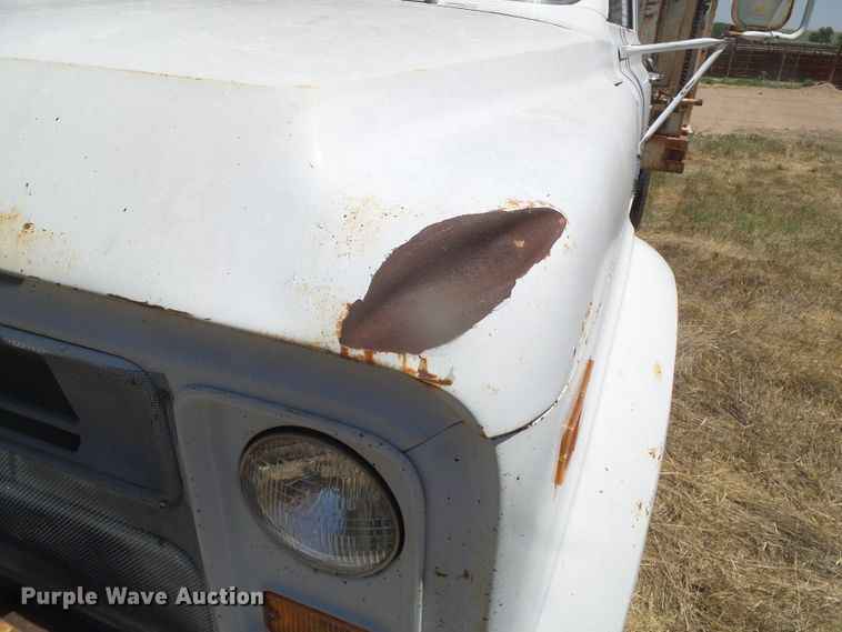 image for item DD0439 1968 Chevrolet 50  grain truck