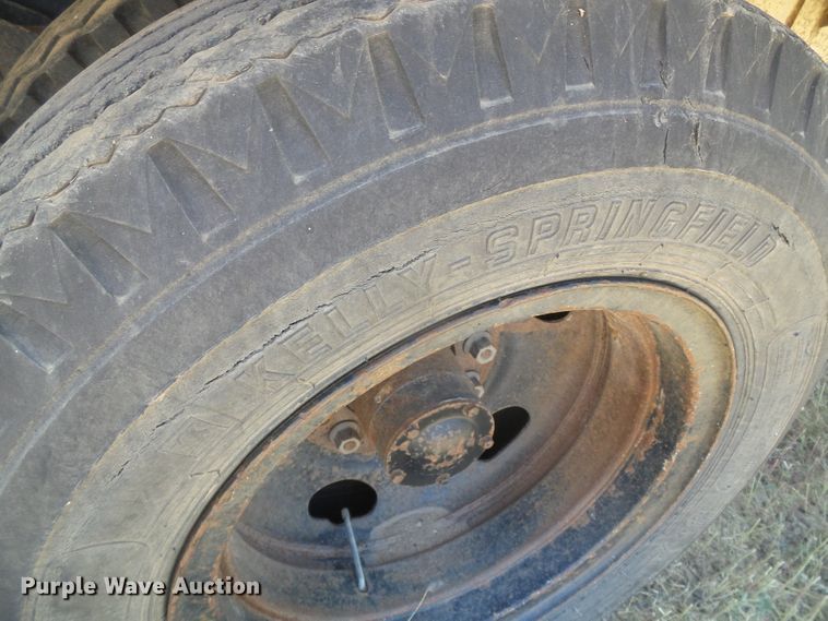 image for item DD0439 1968 Chevrolet 50  grain truck