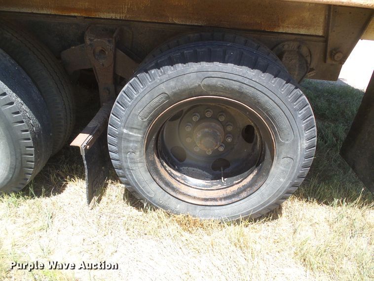 image for item DD0439 1968 Chevrolet 50  grain truck