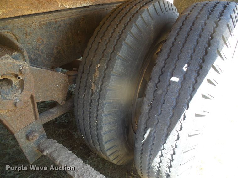 image for item DD0439 1968 Chevrolet 50  grain truck