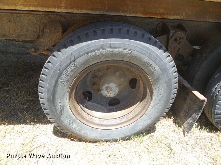 image for item DD0439 1968 Chevrolet 50  grain truck