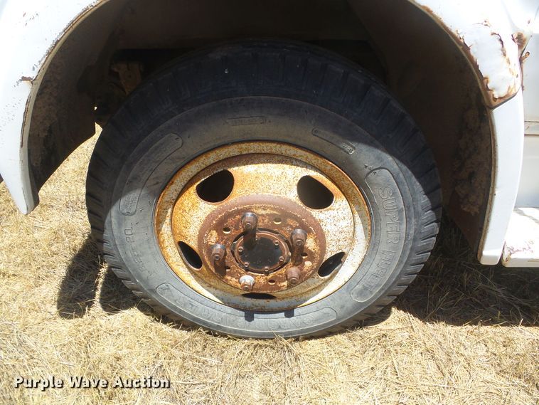 image for item DD0439 1968 Chevrolet 50  grain truck