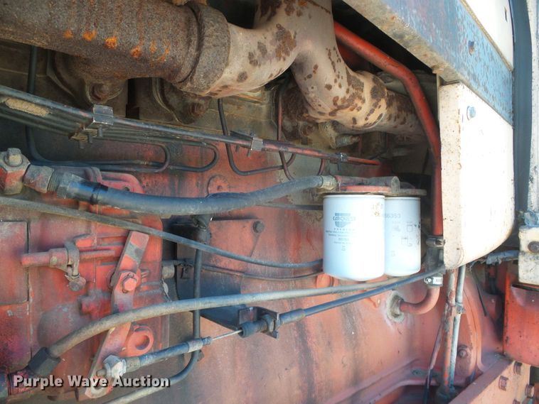 image for item DD0441 1973 Case 1370  tractor