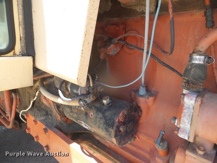 image for item DD0441 1973 Case 1370  tractor