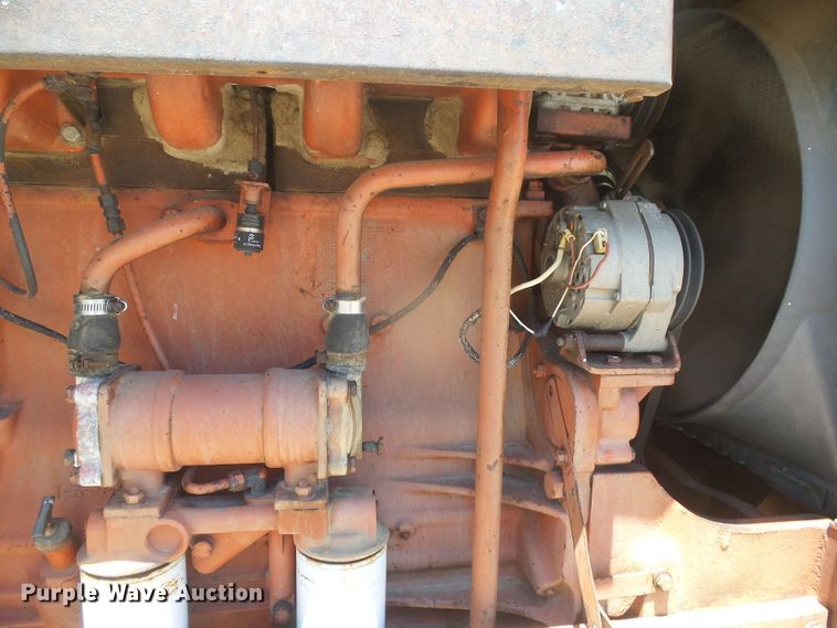 image for item DD0441 1973 Case 1370  tractor