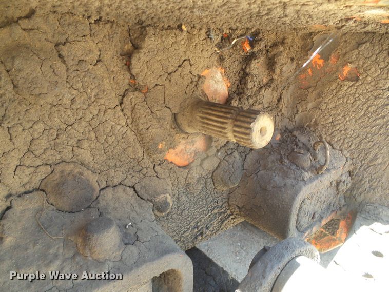 image for item DD0441 1973 Case 1370  tractor