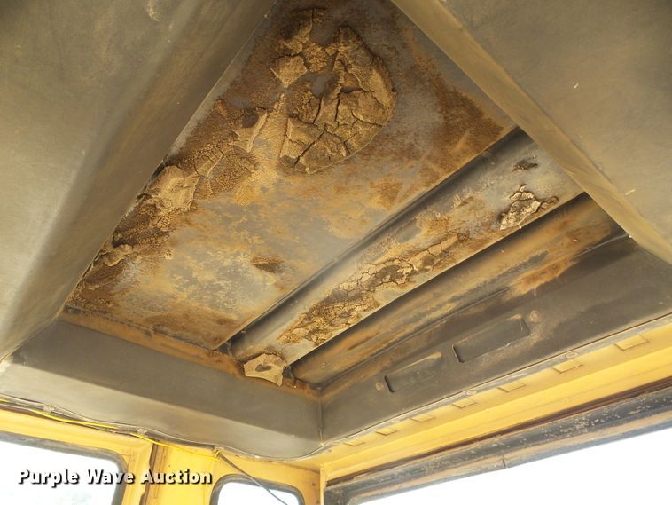 image for item DD0441 1973 Case 1370  tractor