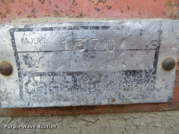 image for item DD0441 1973 Case 1370  tractor