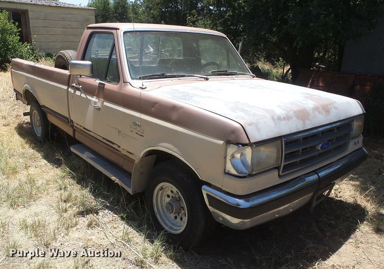 image for item DD0442 1991 Ford F150  pickup truck
