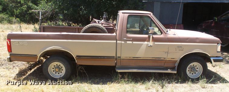 image for item DD0442 1991 Ford F150  pickup truck