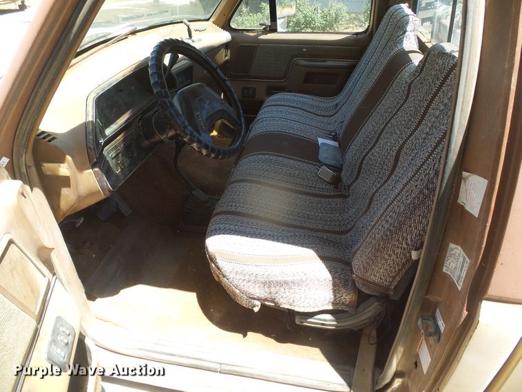 image for item DD0442 1991 Ford F150  pickup truck