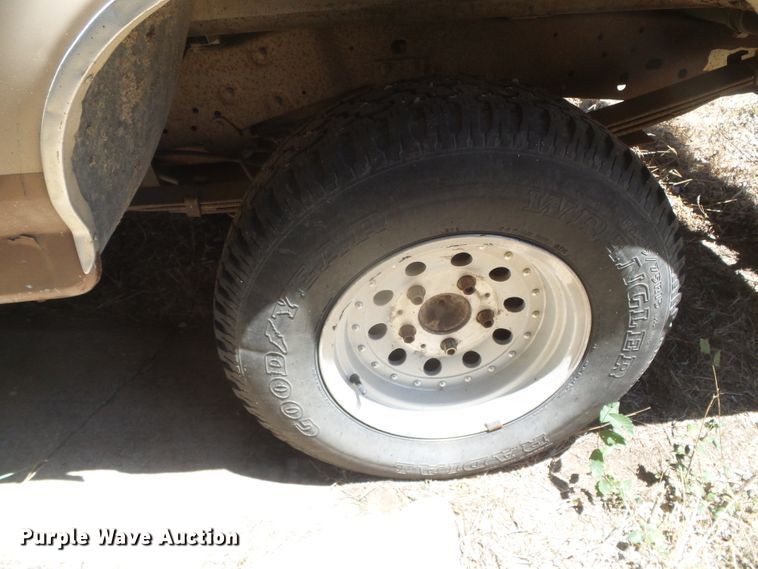 image for item DD0442 1991 Ford F150  pickup truck