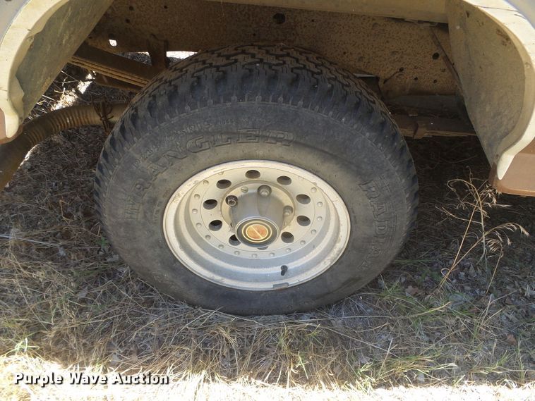 image for item DD0442 1991 Ford F150  pickup truck