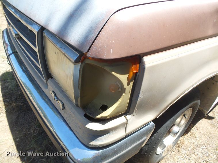 image for item DD0442 1991 Ford F150  pickup truck