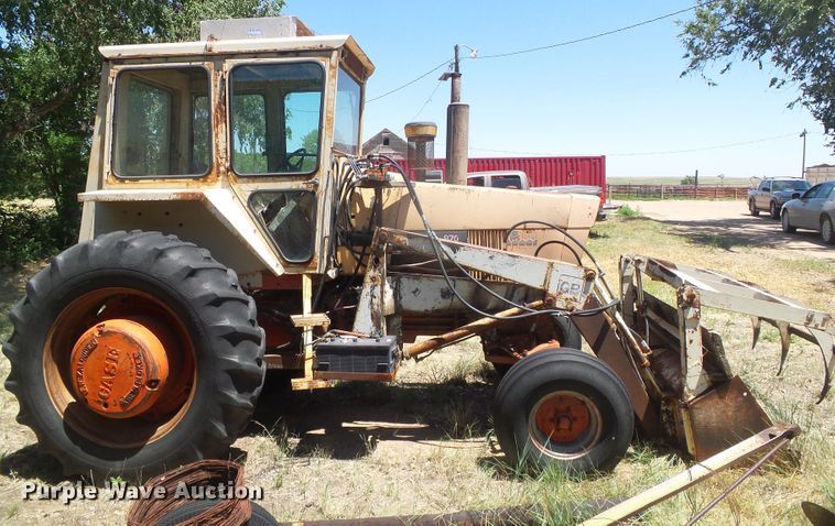 image for item DD0444 1970 Case 970  tractor