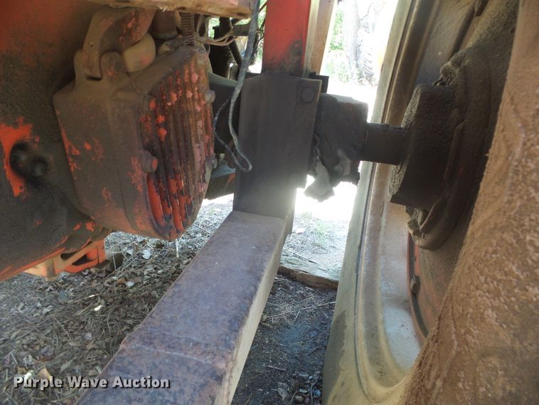 image for item DD0444 1970 Case 970  tractor