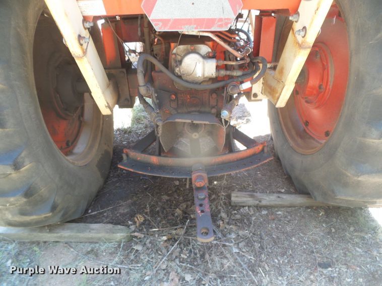 image for item DD0444 1970 Case 970  tractor