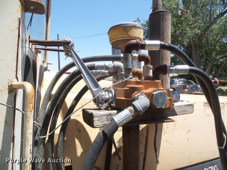 image for item DD0444 1970 Case 970  tractor